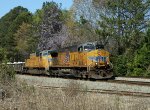 UP 6366 & 4864 lead NS train 350 northbound 